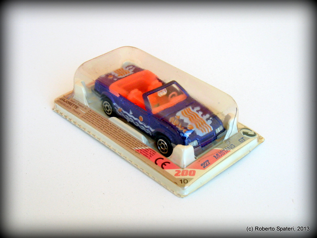 Majorette Mustang SVO Convertible (n.227)
